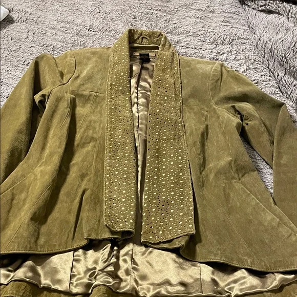 IMAN Olive Green Suede Open-Front Blazer with Embellished Collar 💯 leather - Picture 8 of 8
